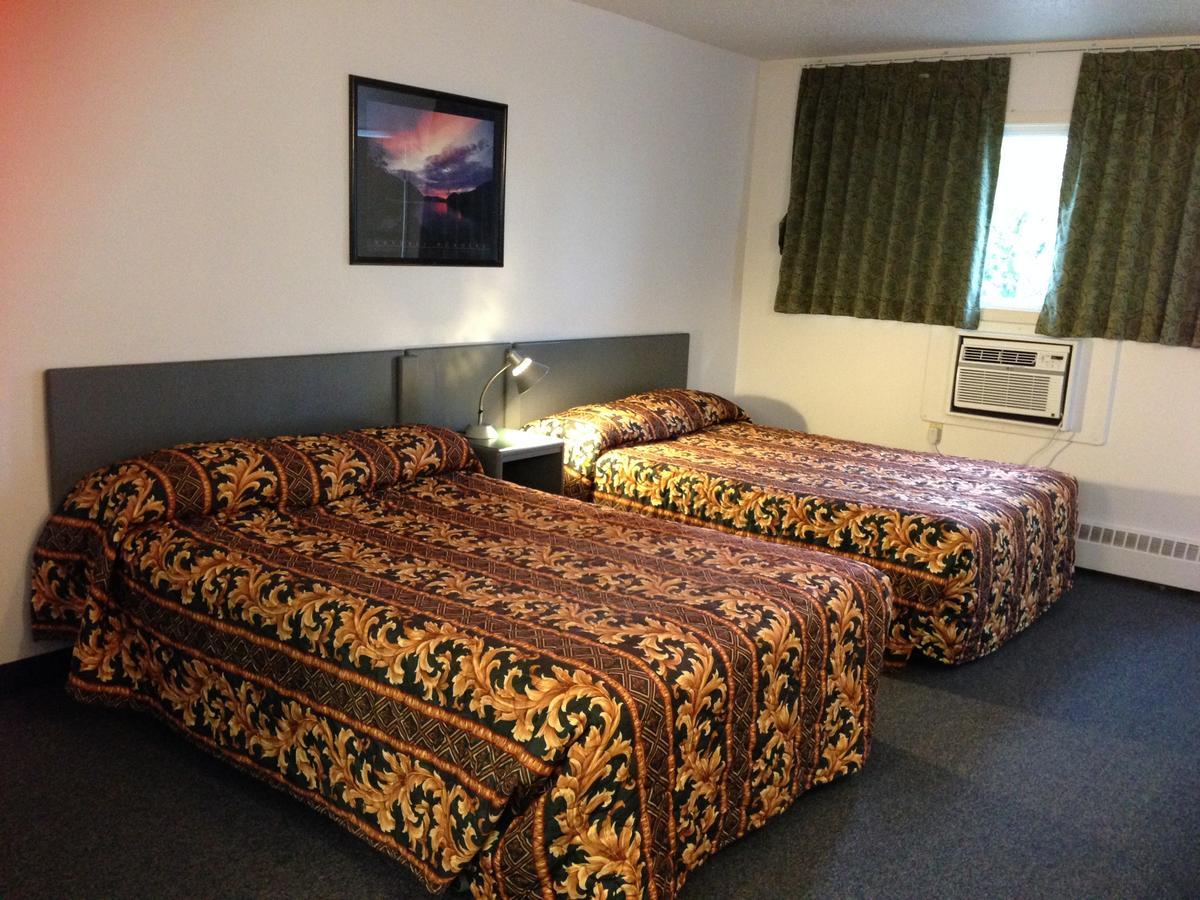 Plains Motor Inn Stettler Dış mekan fotoğraf